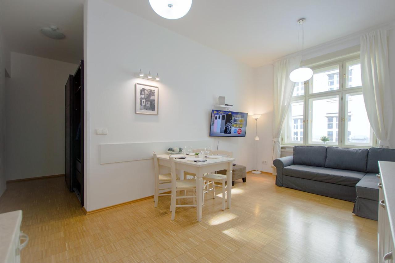 Modern Apartment Charvatova プラハ エクステリア 写真